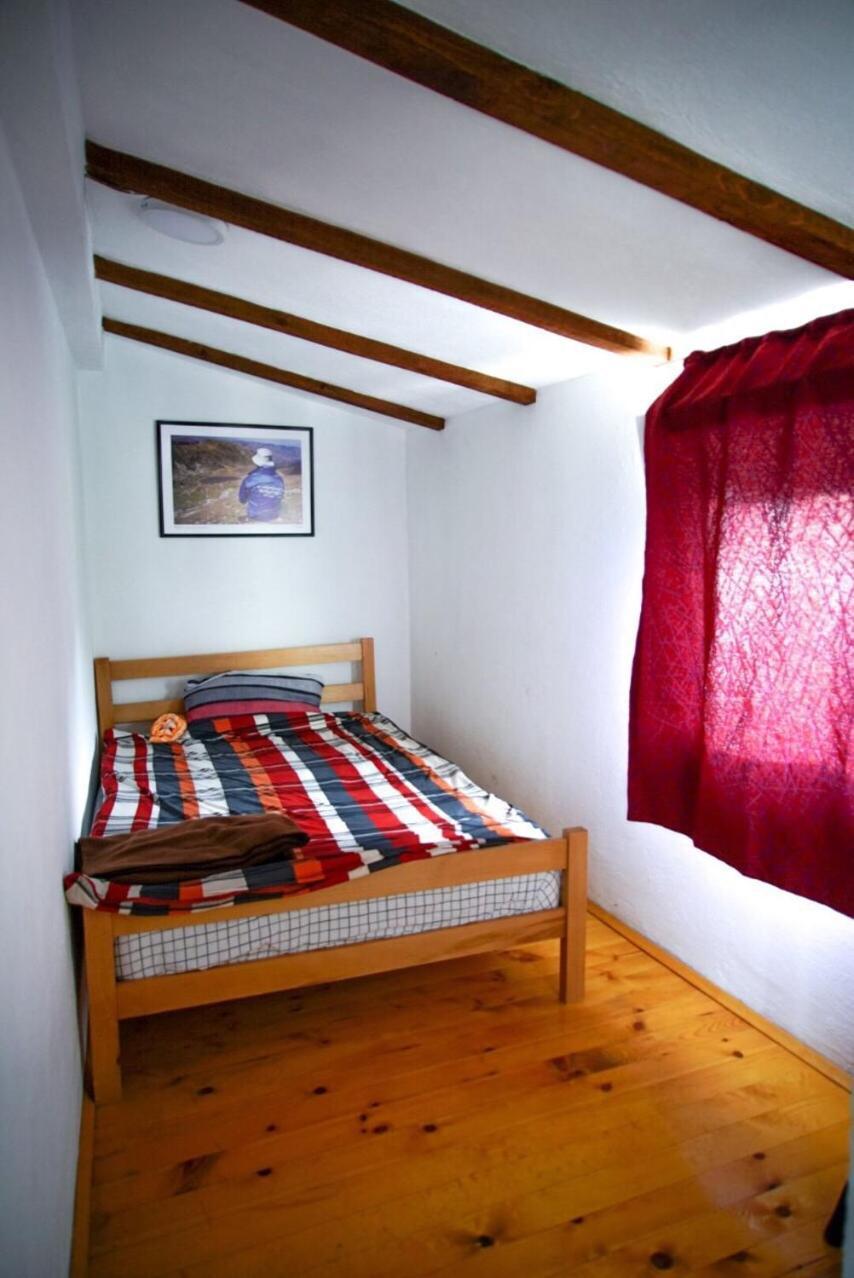 Kitka Hostel - Guest House Vratnica Εξωτερικό φωτογραφία