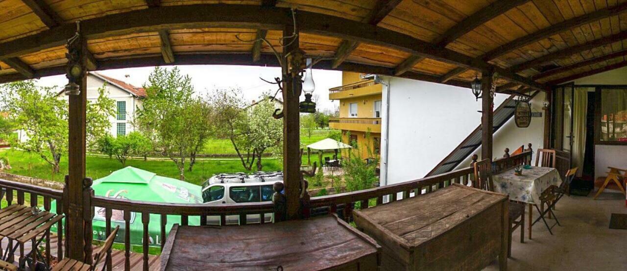 Kitka Hostel - Guest House Vratnica Εξωτερικό φωτογραφία